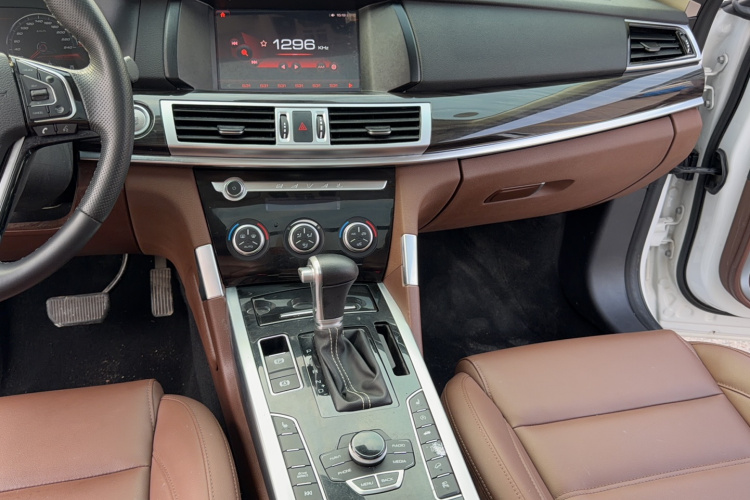 Haval H7 2019 #18 Haval H7 2019 immagine di auto #18