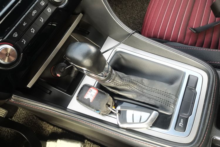 MG 6 2018 car image #18