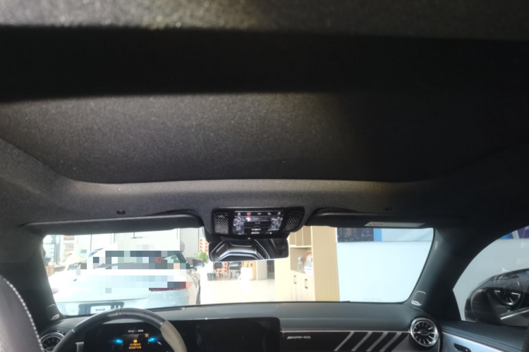 Mercedes-Benz CLA AMG 2022 صورة سيارة #18