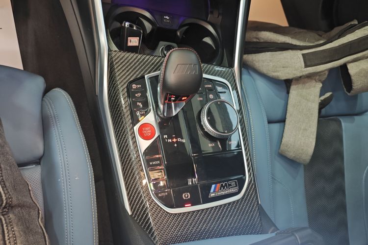 BMW M3 2023 immagine di auto #18