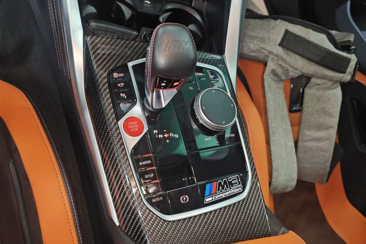 BMW M3 2023 immagine di auto #18