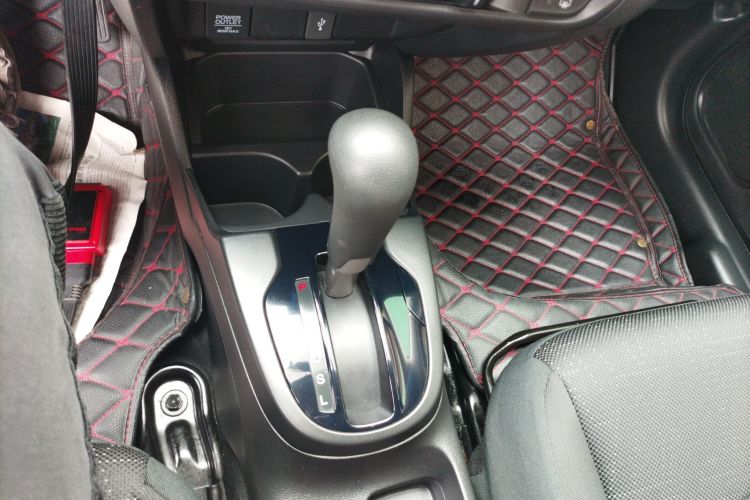 Honda Fit 2018 car image #18