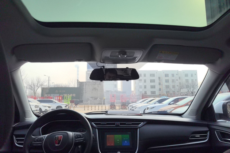 Roewe RX3 2021 изображение автомобиля #18