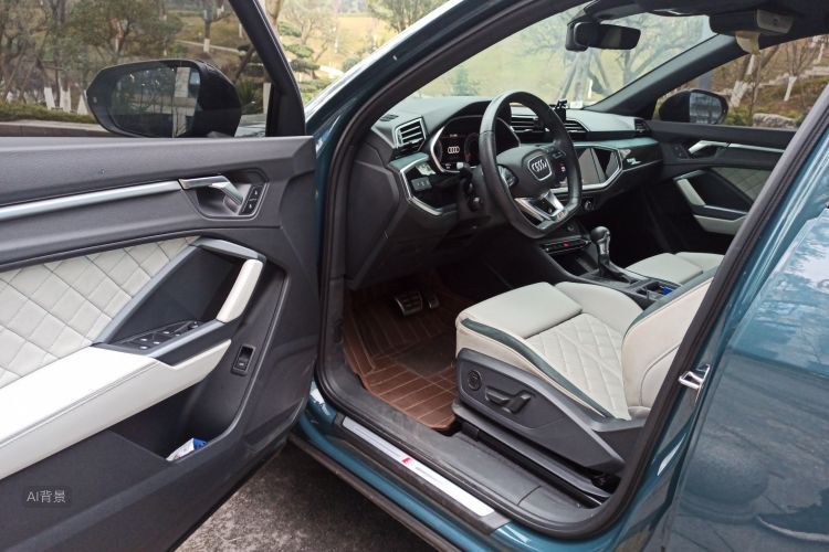 Audi Q3 Sportback 2023 car image #18