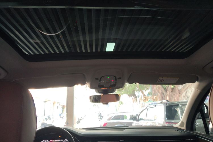 Audi Q7 2021 image de voiture #18