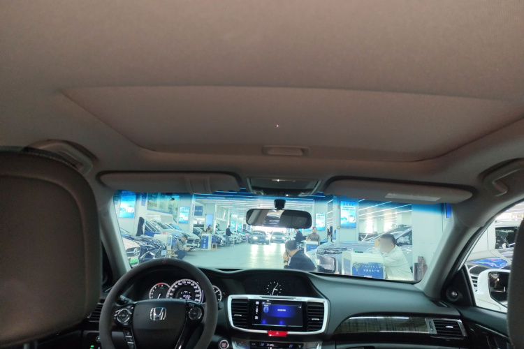 Honda Accord 2014 car image #18