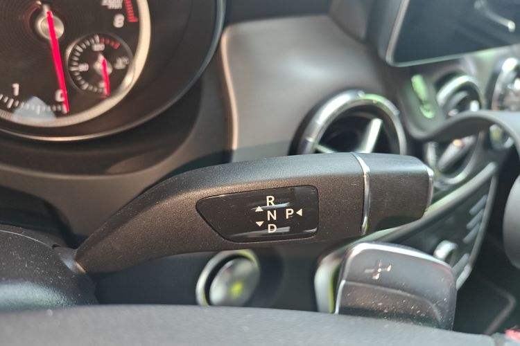 Mercedes-Benz CLA Class (Imported) 2018 #18 Mercedes-Benz CLA Class (Imported) 2018 immagine di auto #18