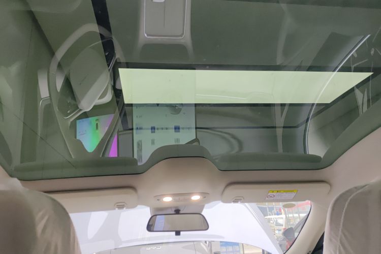 Forthing S7 2025 immagine di auto #18