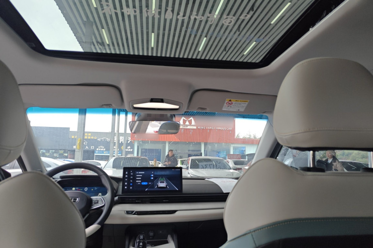 GEELY Emgrand L HiP 2023 #18 GEELY Emgrand L HiP 2023 car image #18