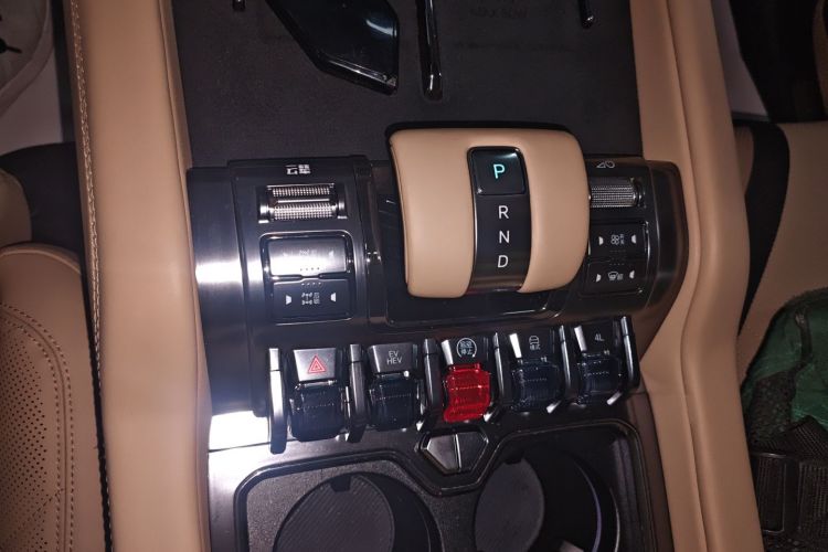 方程豹 豹8 2024 汽车图片 #18