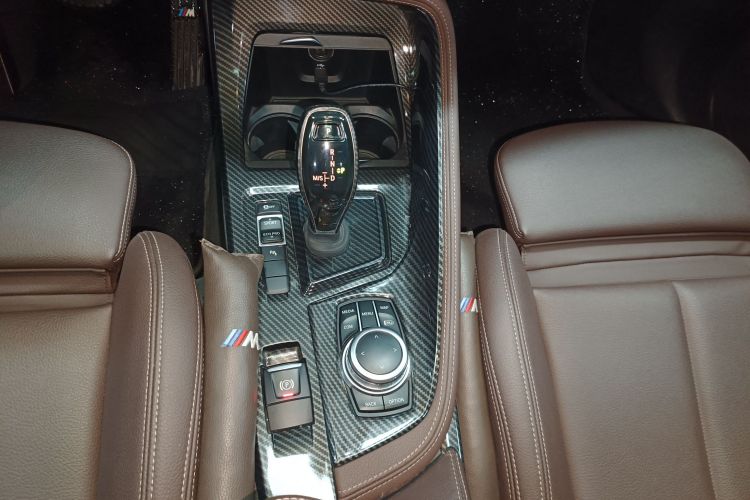 BMW X1 2021 car image #18