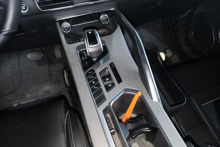GEELY Coolray 2019 car image #18