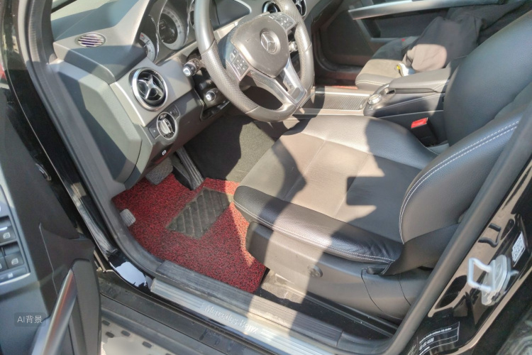 Mercedes-Benz GLK Class 2014 car image #18