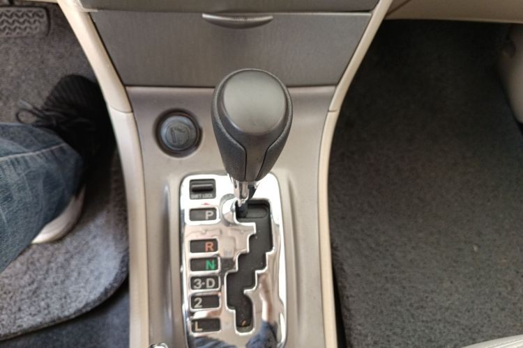 Toyota Corolla (Classic) 2015 изображение автомобиля #18