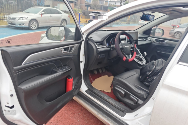 Haval M6 2021 immagine di auto #18