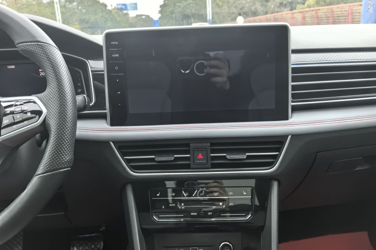 Volkswagen Tiguan L New Energy 2022 car image #18