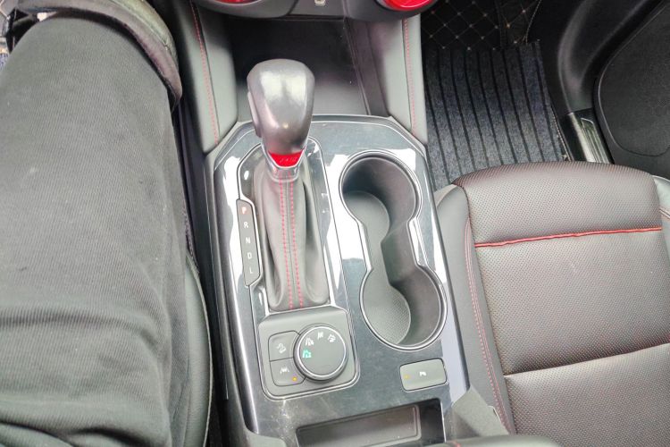 Chevrolet Blazer 2021 #18 Chevrolet Blazer 2021 immagine di auto #18