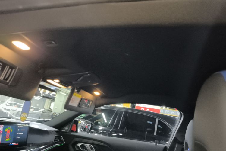 BMW M2 2023 car image #18