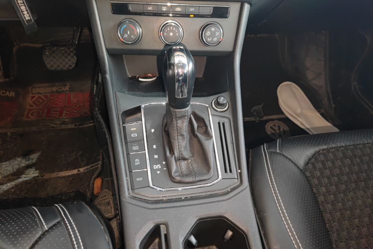 大众 朗逸 2018 汽车图片 #18