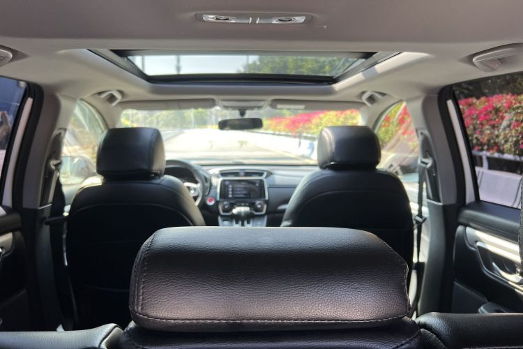 Honda CR-V 2018 #18 Honda CR-V 2018 car image #18