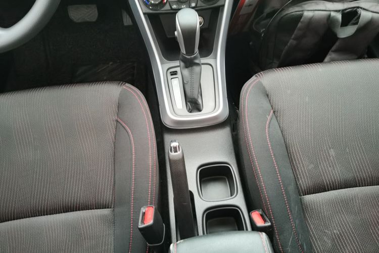 Suzuki S-Cross 2017 صورة سيارة #18