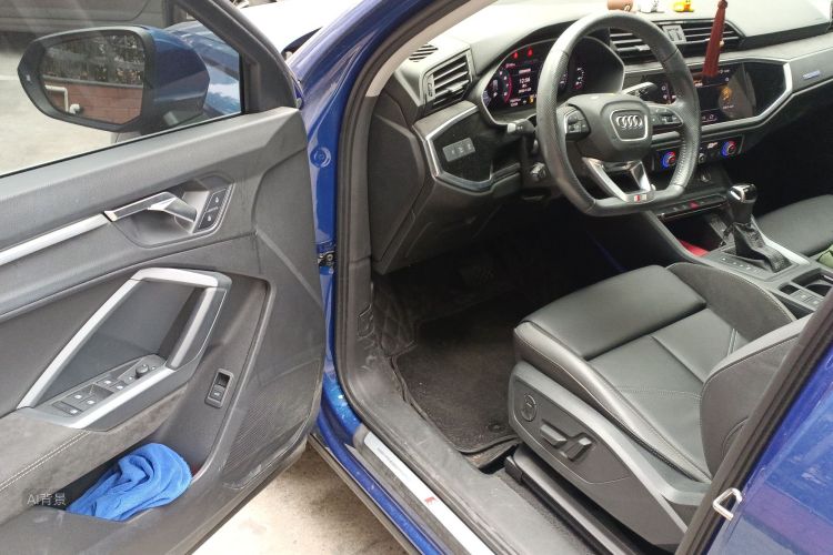 Audi Q3 Sportback 2020 car image #18