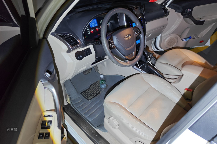 Chery Tiggo 3 2014 car image #18