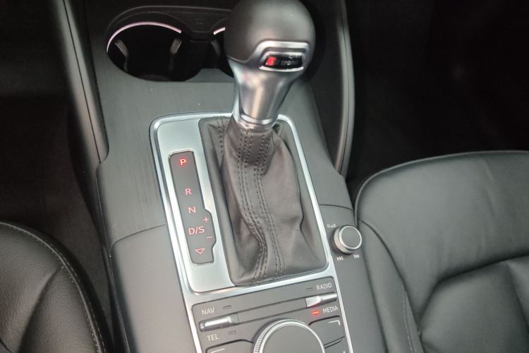 2016 #18 2016 car image #18