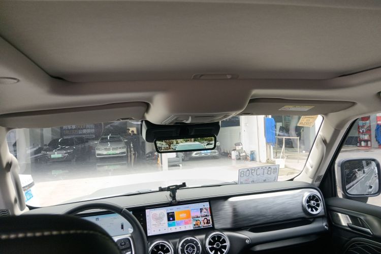 Tank 300 New Energy 2024 #18 Tank 300 New Energy 2024 car image #18