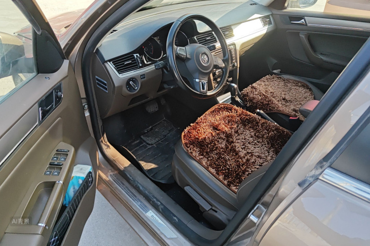 Volkswagen Bora 2015 immagine di auto #18