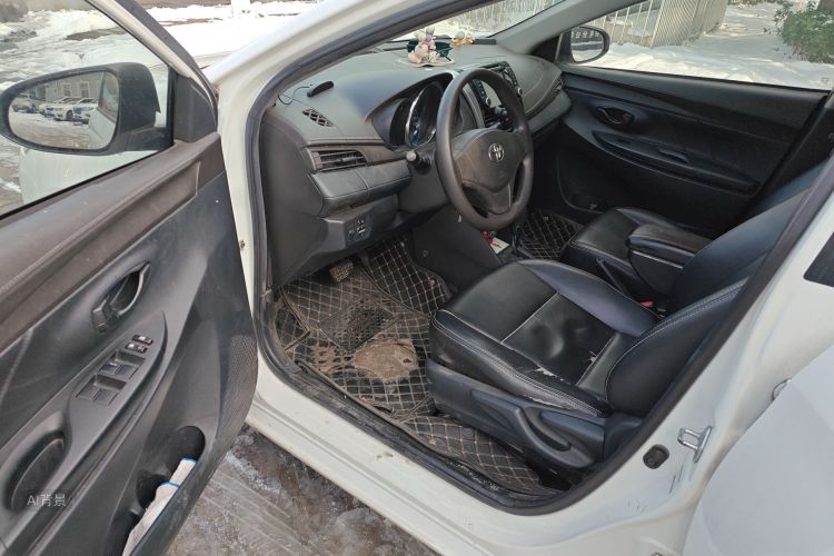 Vios 2015 immagine di auto #18