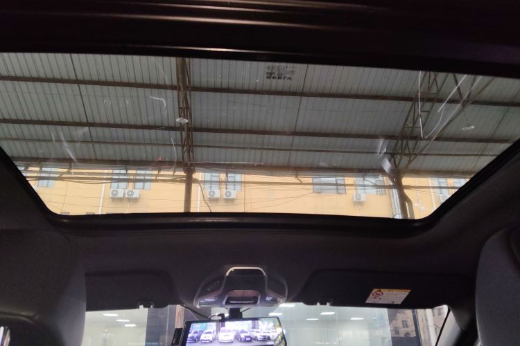 GEELY Coolray 2020 car image #18