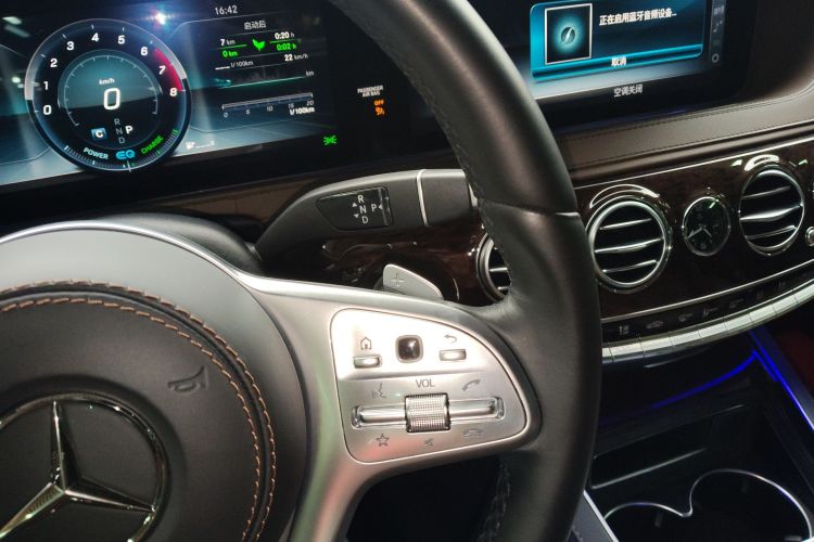 Mercedes-Benz S Class 2019 #18 Mercedes-Benz S Class 2019 car image #18