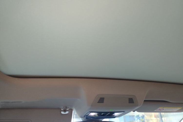 Volkswagen ID.6 Crozz 2022 #18 Volkswagen ID.6 Crozz 2022 immagine di auto #18