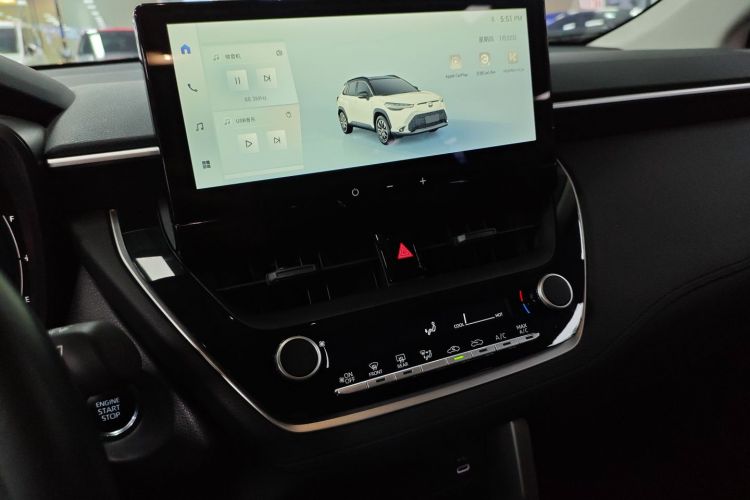 Toyota Frontlander 2023 car image #18