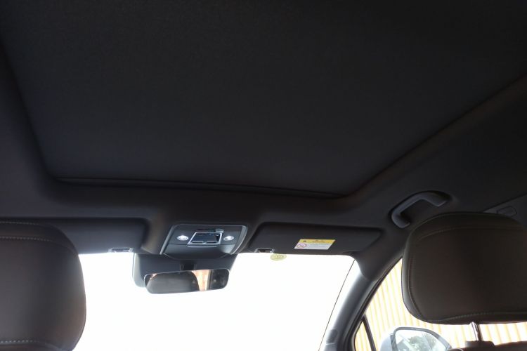 BYD SongL DM-i 2025 #18 BYD SongL DM-i 2025 car image #18