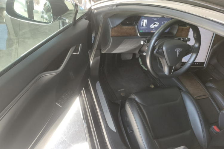 特斯拉 Model S 2019 汽车图片 #18