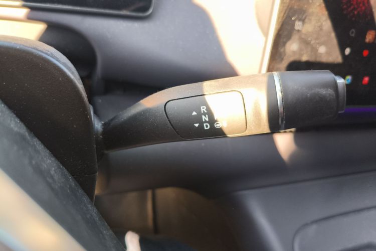 零跑汽车 零跑C10 2024 汽车图片 #18