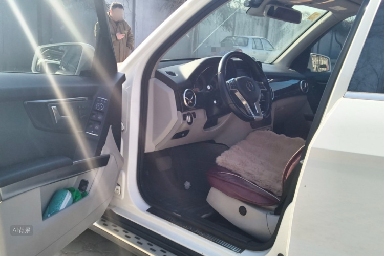 Mercedes-Benz GLK Class 2014 car image #18