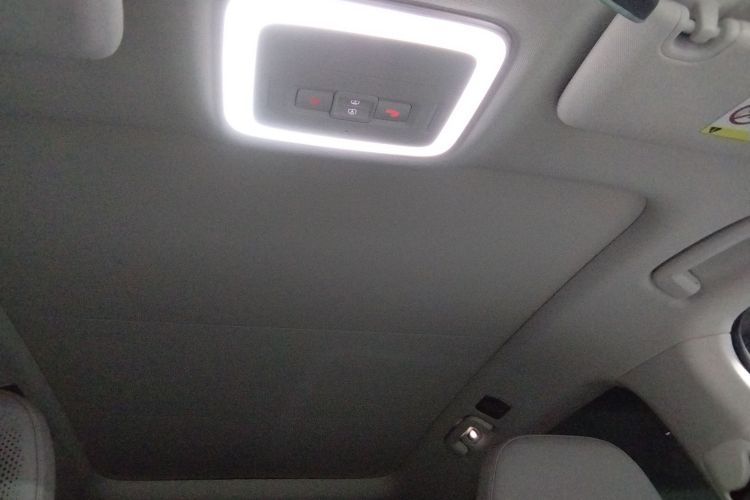 Zeekr 7X 2025 car image #18