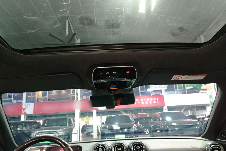 Mercedes-Benz C AMG 2024 #18 Mercedes-Benz C AMG 2024 صورة سيارة #18