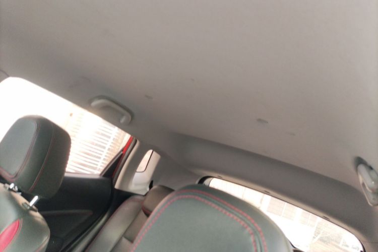 Changan CS15 2017 imagen de coche #18