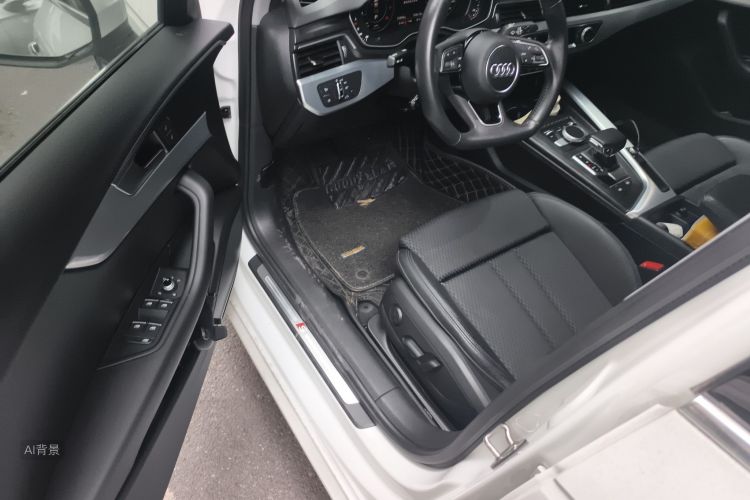 Audi A4L 2018 immagine di auto #18