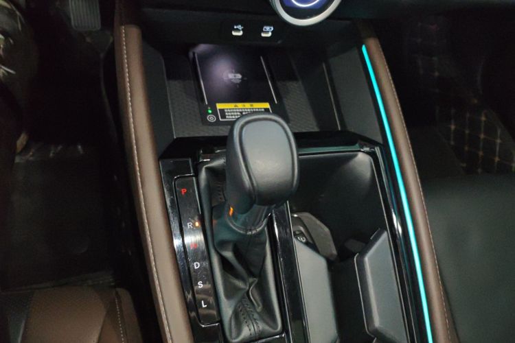 Honda Inspire 2023 car image #18