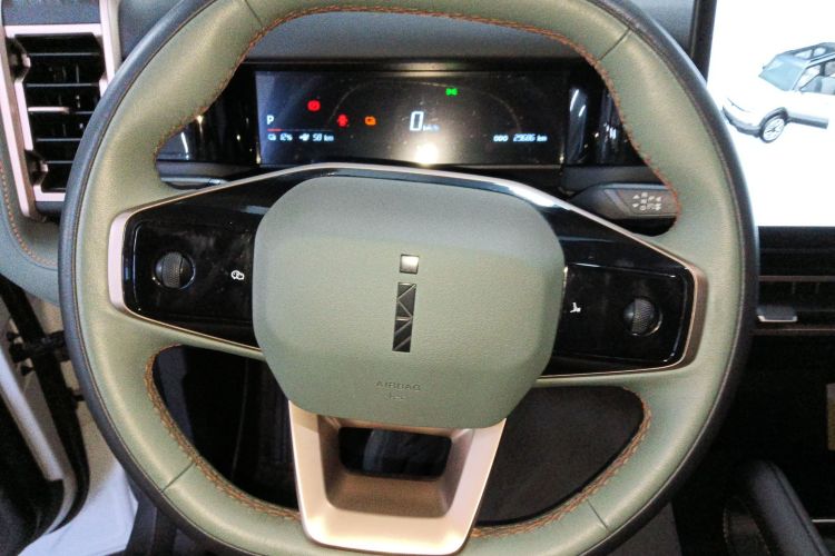 2024 car image #18
