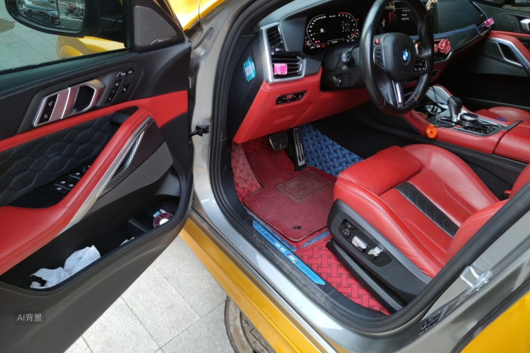 BMW X6 M 2021 car image #18