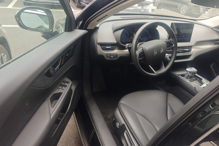 HongQi E-QM5 2024 immagine di auto #18