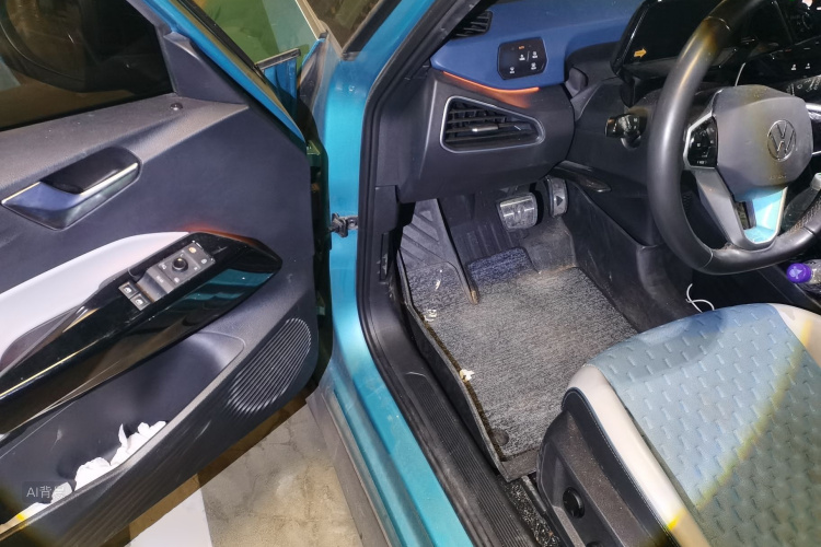 Volkswagen ID.3 2021 immagine di auto #18