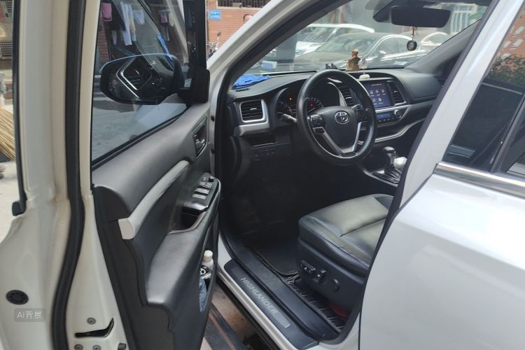 Toyota Highlander 2019 #18 Toyota Highlander 2019 car image #18