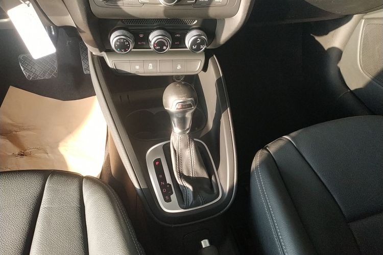 Audi A1 2016 car image #18